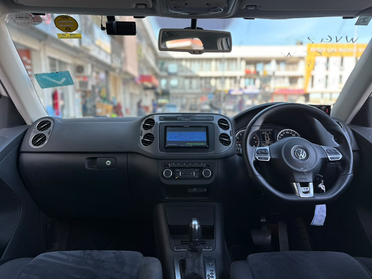 VOLKSWAGEN TIGUAN thumbnail 4